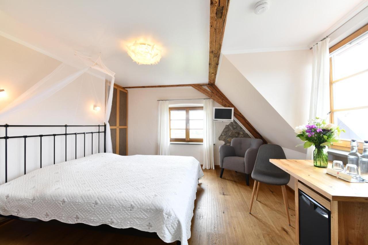 Suite-Ferienwohnung Nr. 15 mit Seeblick