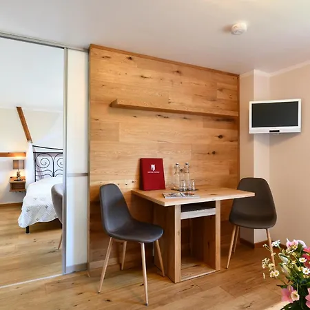 Hotel Montfort-Schlössle-3